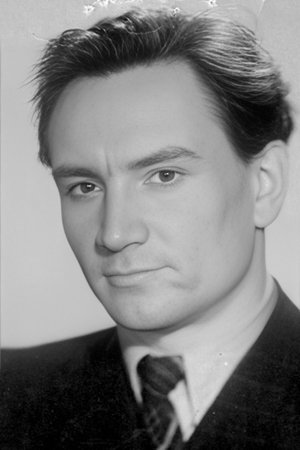 Игорь Безяев