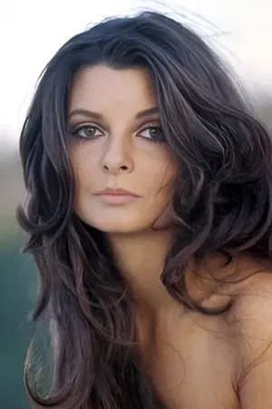 Anne Libert